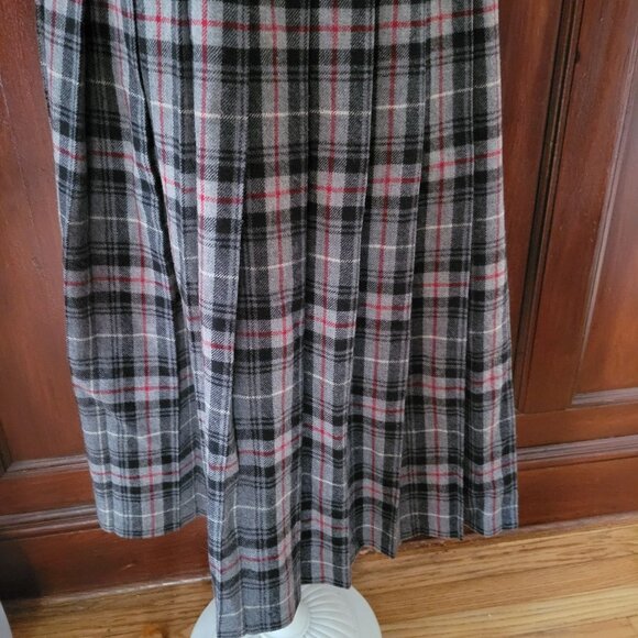 Vintage Pendleton Woolen Mills Pleated Tartan Skirt Size 6 Gray & Red Plaid 100% - Picture 3 of 6